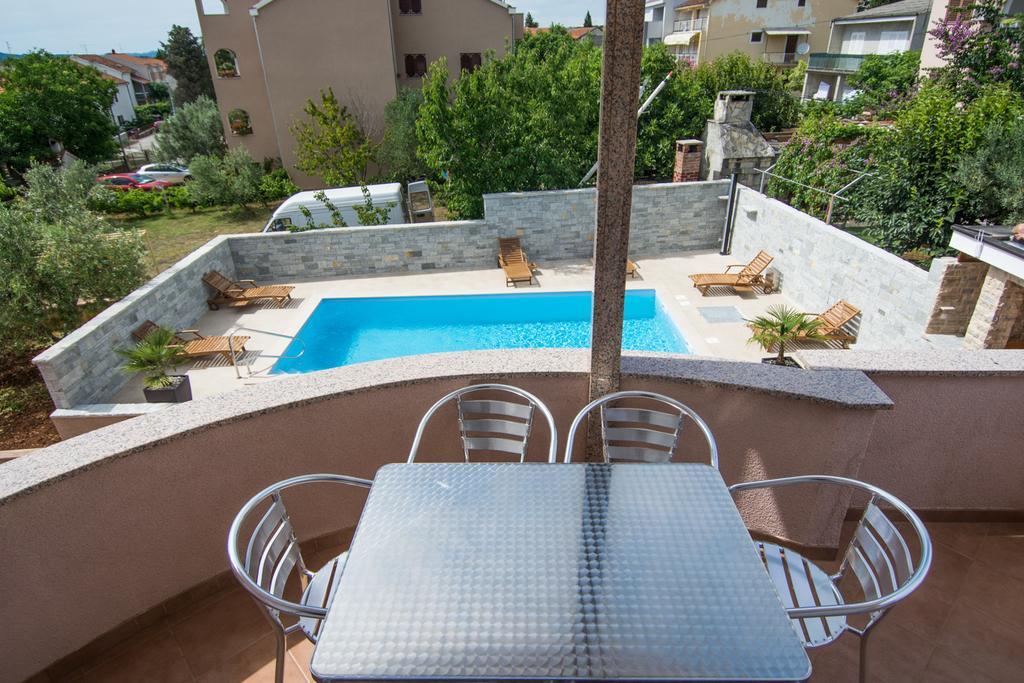Apartments Basilea Biograd Na Moru Exterior photo