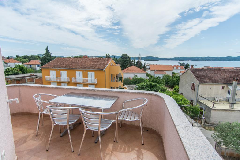 Apartments Basilea Biograd Na Moru Room photo